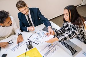 Renouveler la mutuelle collective de votre grand groupe : les bonnes questions avant l&rsquo;appel d&rsquo;offres